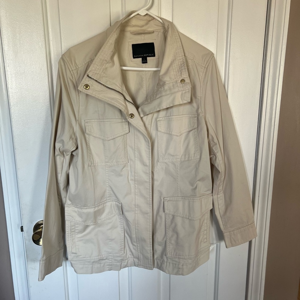 Banana Republic Cream Utility Jacket with Lapel Collar